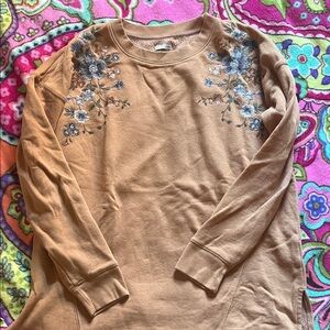 American Eagle Embroidered Floral Sweater/Sweatshirt